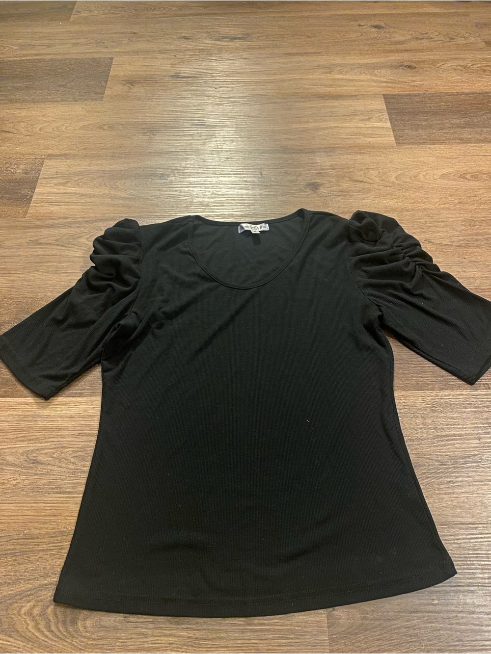Women's Black Puff Sleeve Scoop Neck Top